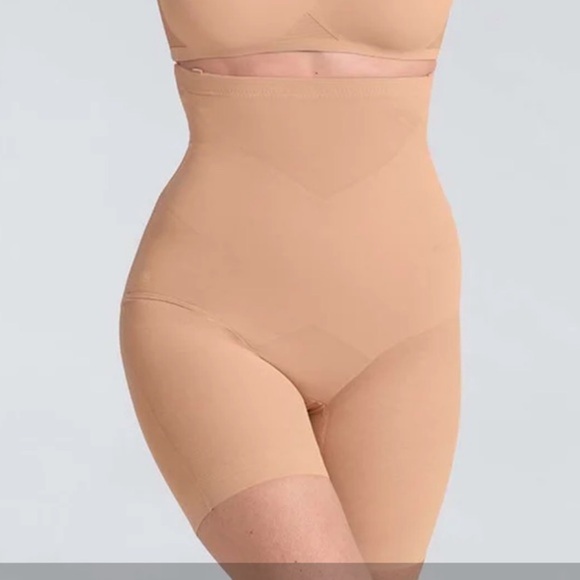 HoneyLove Super Power Short Shapewear Sand  Size XL - Picture 1 of 7